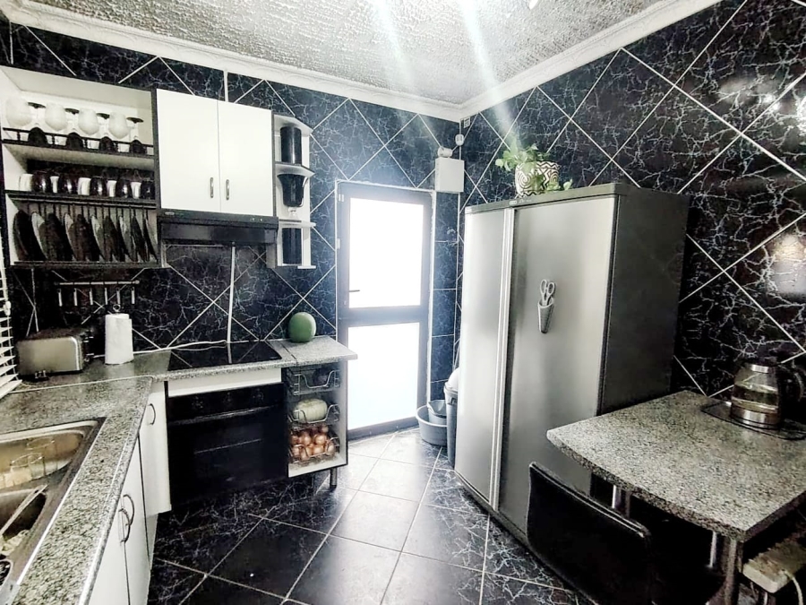 3 Bedroom Property for Sale in Mdantsane Nu 8 Eastern Cape